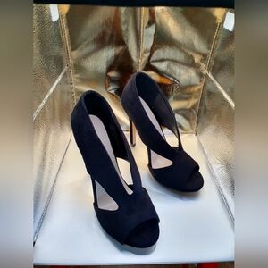 Elements black high heels